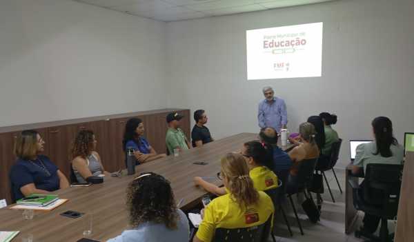Lucas do Rio Verde inicia elaboração de Plano Municipal de Educação em MT